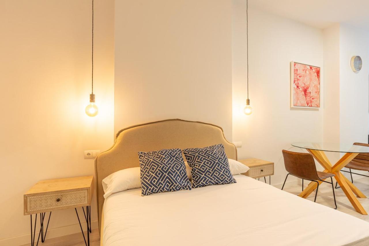 Urbe10 Plaza De La Constucion Premium Loft Daire Málaga Dış mekan fotoğraf