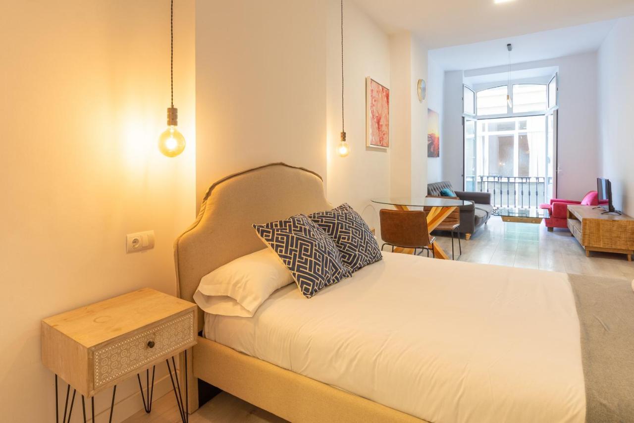 Urbe10 Plaza De La Constucion Premium Loft Daire Málaga Dış mekan fotoğraf