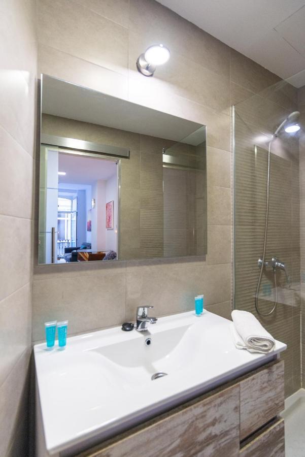 Urbe10 Plaza De La Constucion Premium Loft Daire Málaga Dış mekan fotoğraf